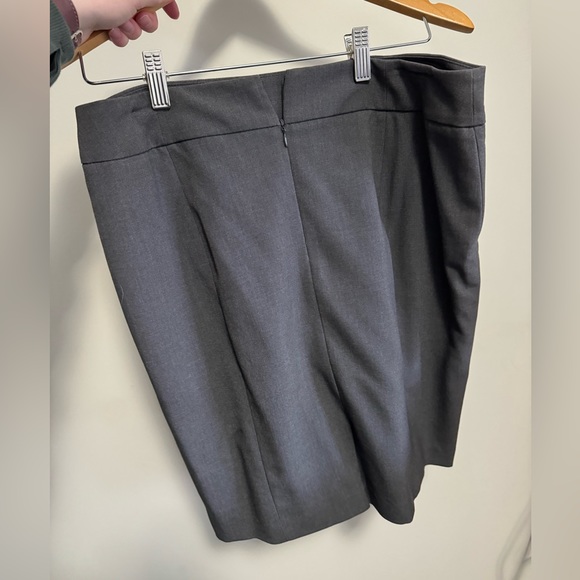 Calvin Klein Pencil Skirt - Picture 2 of 5